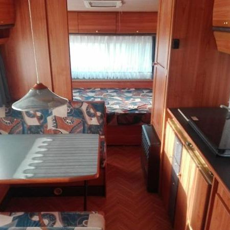 Sosta Camper La Specchia Hotel San Pietro in Bevagna Luaran gambar